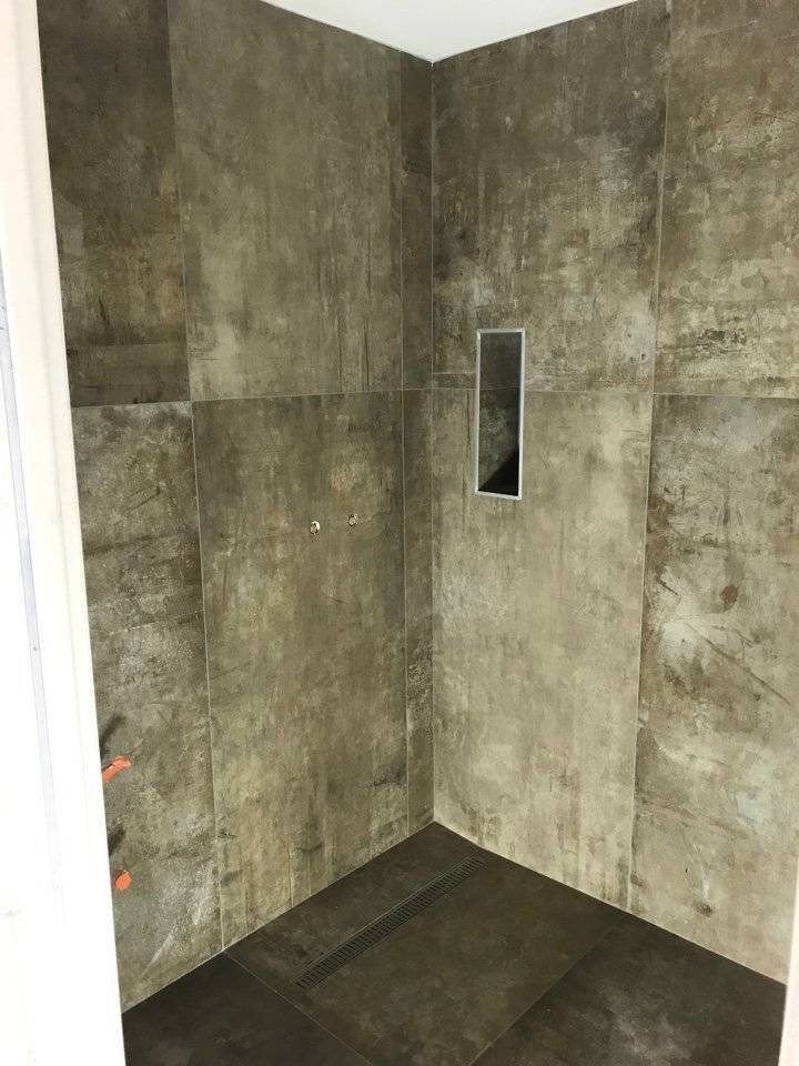 carrelage vert douche moderne